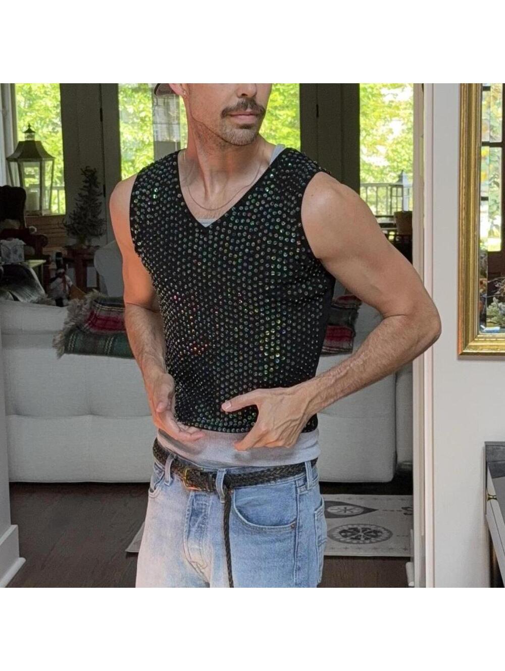 ✨ Joseph A. Iridescent Sequin Sleeveless Knit Top Size S